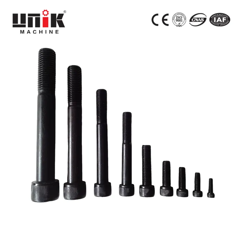 Болт с вътрешен шестостен за машина за тухли